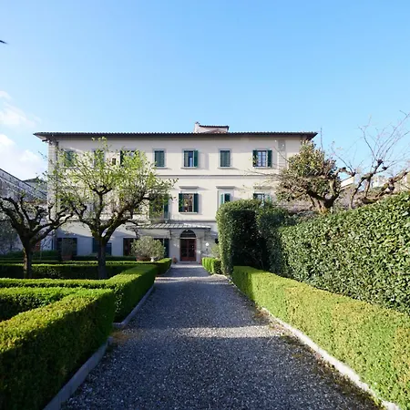 Casa Santo Nome di Gesu-3